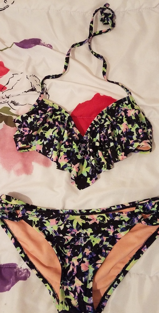 bathing suit set
